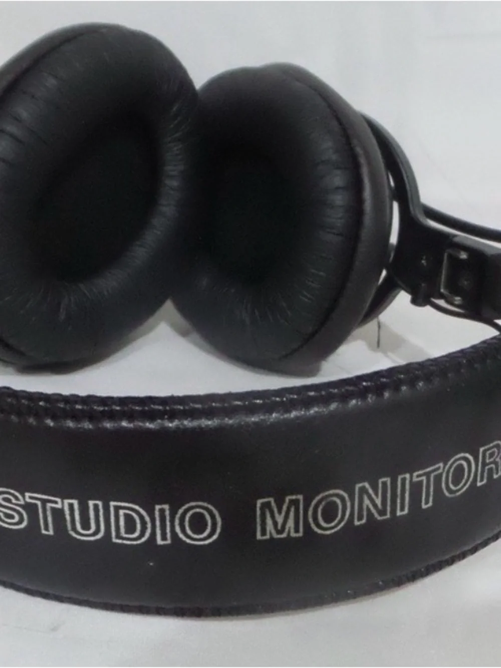 Sony closed back